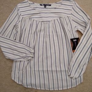 🆕️Lee Blouse🆕️